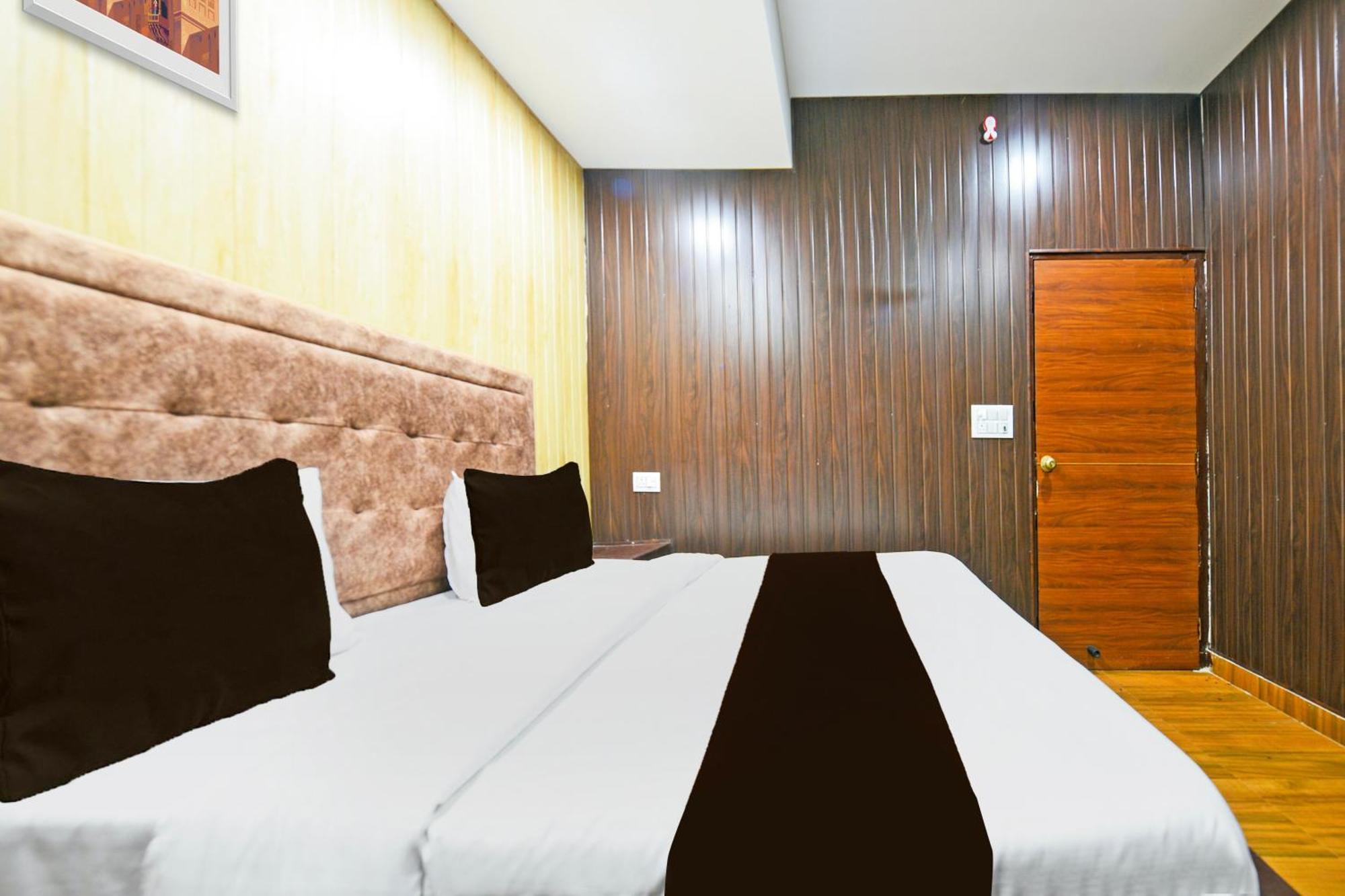 Hotel O Lavish Faridabad Ngoại thất bức ảnh